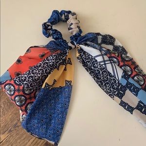 Nordstrom’s ribbon hair tie